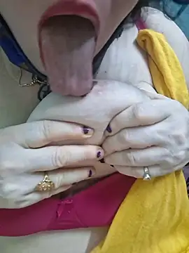 Indian_Coupl3 webcam