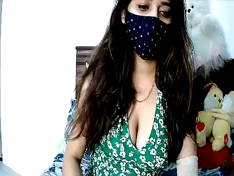 Gloie4u live cam on StripChat