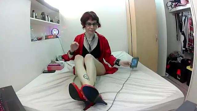 empress_lilith - Empress_Lilith's free webcam - UK Sex Cams