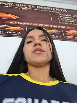 DulceCaroX live cam