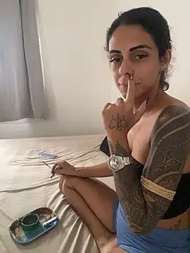 sabrinaneves live cam on StripChat