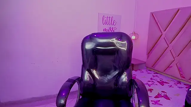 Ivonne_Latina