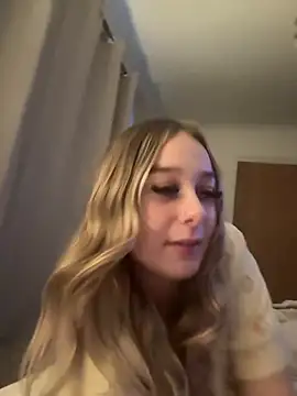Gffggggdded live cam on StripChat