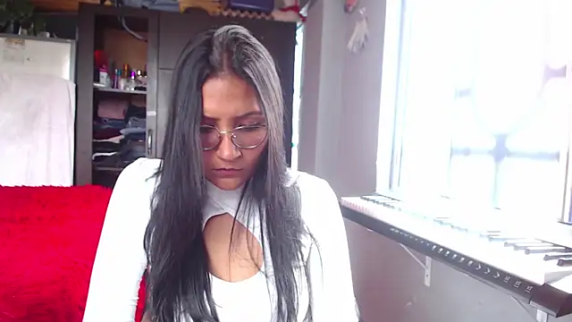 leah-666 webcam