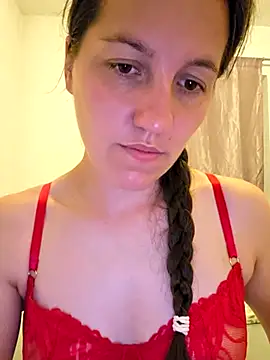 Nicole-Ray