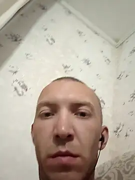 _uncle_Mitya-43_ live cam on StripChat
