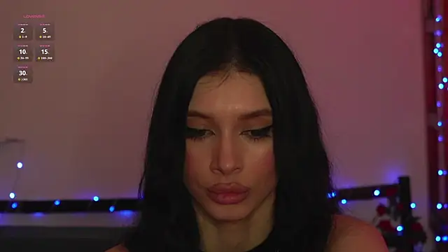 Olivia_Faye