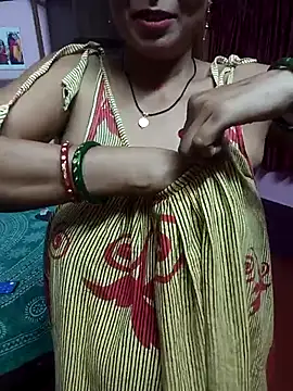 Little-Roshni live cam on StripChat