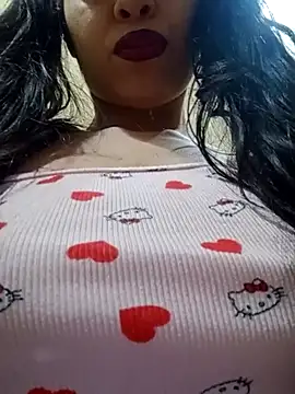 molymeneses live cam on StripChat