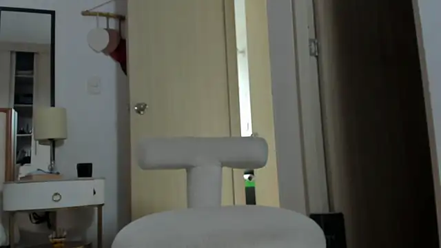 mateoleonee webcam