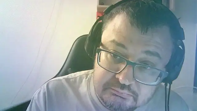 SirAbuser webcam