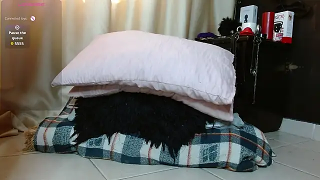 jolie_colette webcam