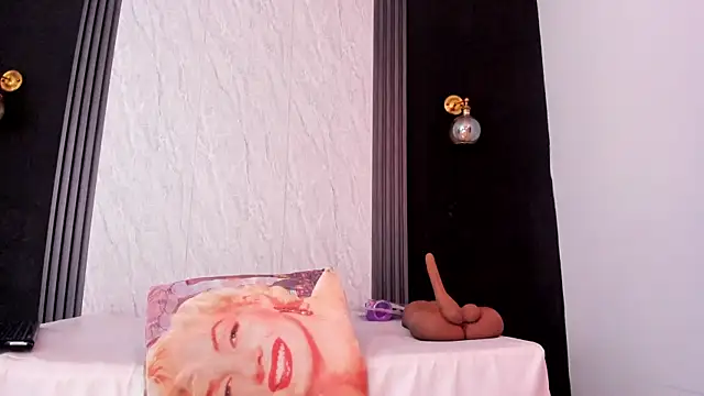 YummyDuooo webcam