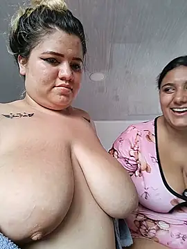 Sara_y_Amy webcam