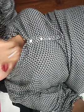 Lovely_Ayesha- webcam