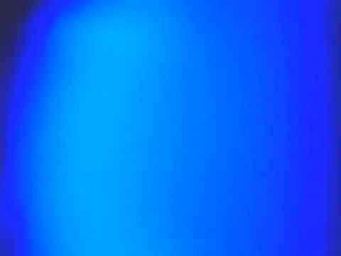 Hotcherryx18 live cam