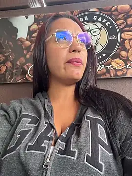 Sara-77 webcam