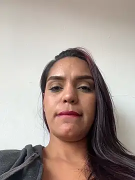 Sara-77 webcam