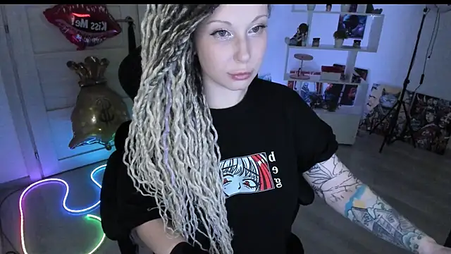 HoneySallyMoore webcam