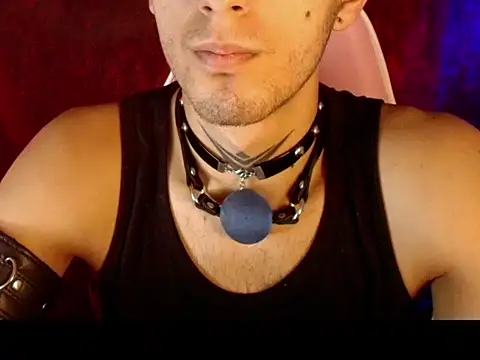 dark_men1 webcam