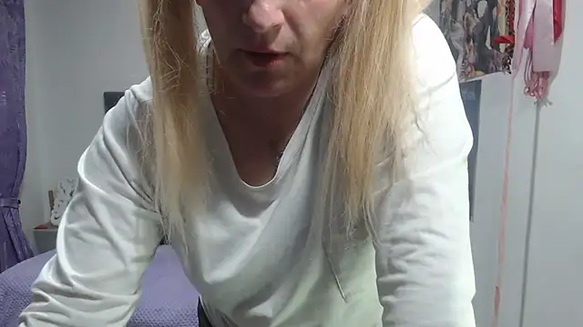 emperabigbootybigass webcam