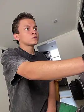 _Leo_Boy webcam