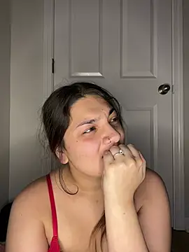 treasurebabii webcam