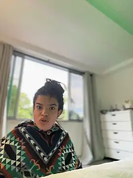 JuanitaMore01