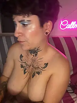 callmelouve webcam