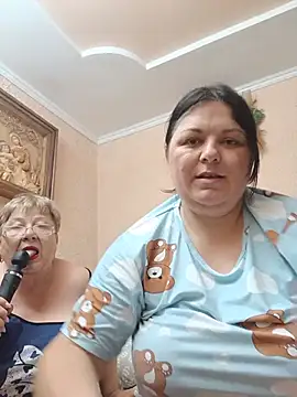 Lena_Gaby live cam on StripChat