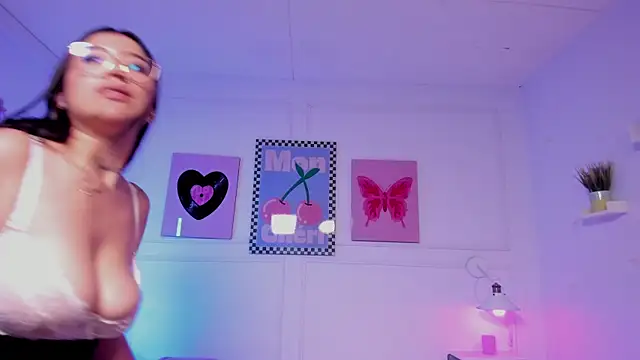 Sharon_Adamss webcam