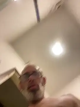 crisfootlicker live cam on StripChat
