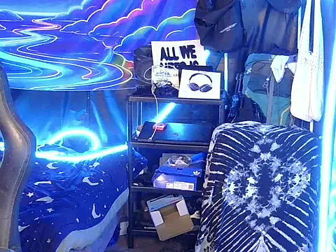 hugekenbigcock - Hugekenbigcock's free webcam - UK Sex Cams
