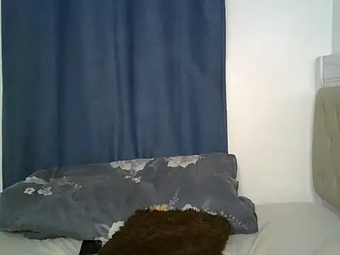 exoticglow live cam on StripChat