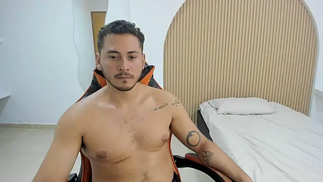 ashlan_king live cam on StripChat