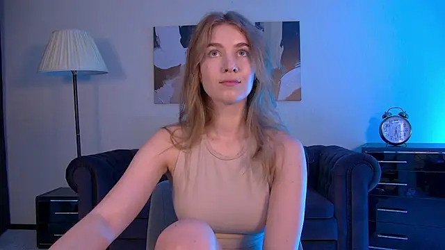 CasandraMarc live cam on StripChat