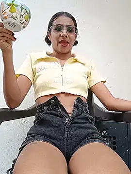 Leslly_ webcam