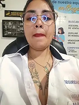 MAYE__13 webcam