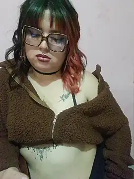 curvy_latina webcam