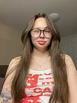AnnaMilt webcam