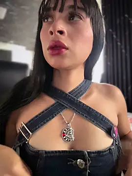 Sasha-firee webcam