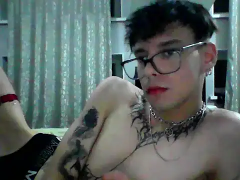 VelvetChaosSoul webcam