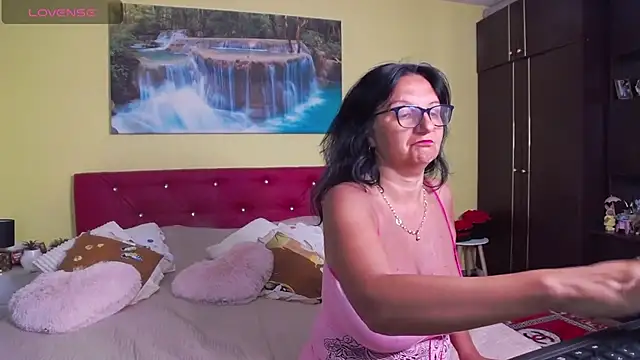 AlexaMorreno webcam
