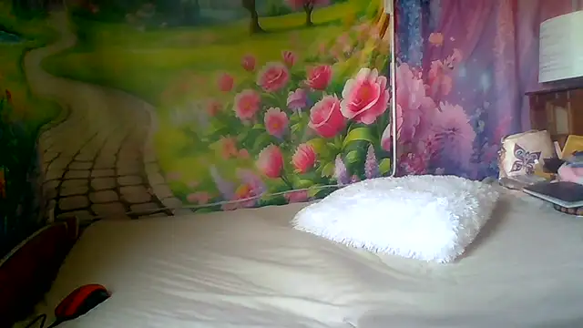 sweethanajapanese live cam on StripChat