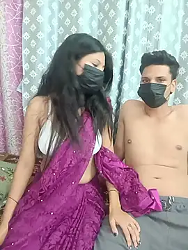Kinzas_cpl live cam on StripChat