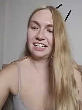KisaVixen webcam