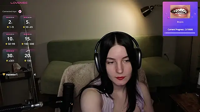 Naomi_Velvet webcam