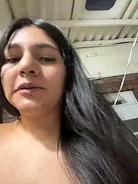 Emily_Gomezz webcam