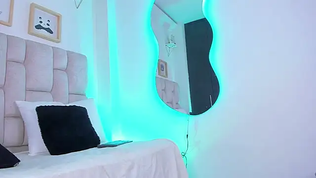 noahwalker_ webcam