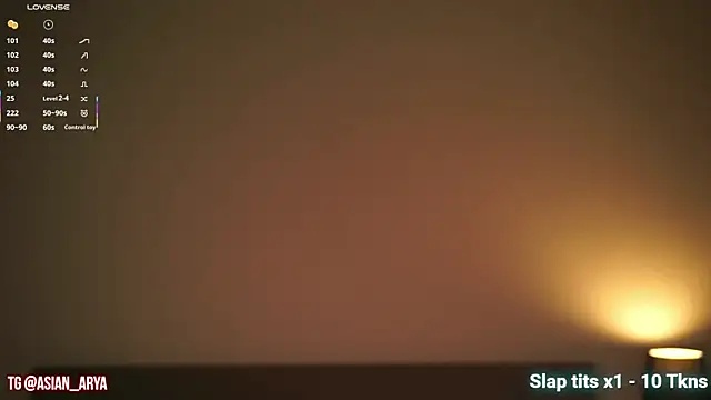 bigboobsarya's live room
